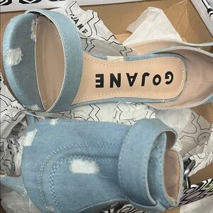 GoJane Light Blue Distressed Heels